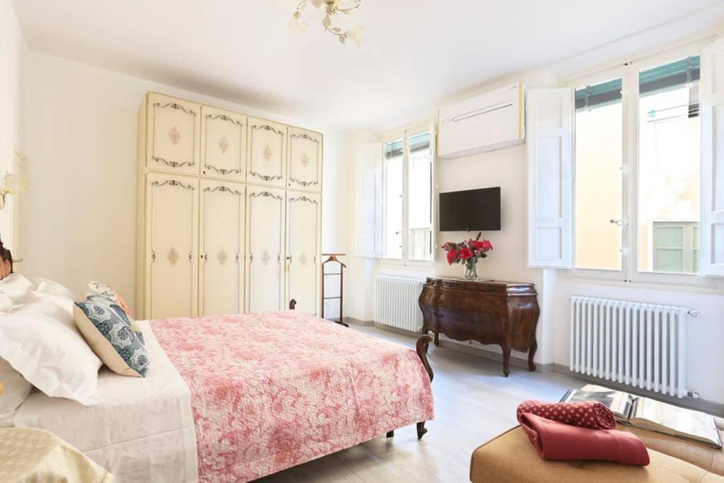 Miky'S Apartment Лукка Экстерьер фото